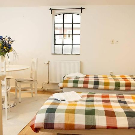 Historical Malt Factory Apartment, 6 Bedrooms, Sleeps 12 , Hot Tub Helsingborg Luaran gambar