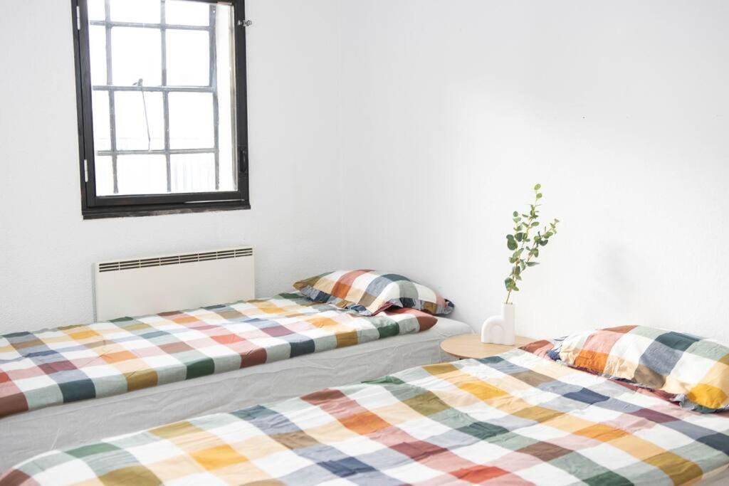 Historical Malt Factory Apartment, 6 Bedrooms, Sleeps 12 , Hot Tub Helsingborg Luaran gambar